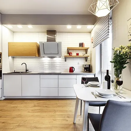 Hotel Center Ilumino Ii *