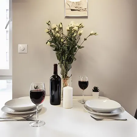 Center Ilumino Ii Hotel Łódź